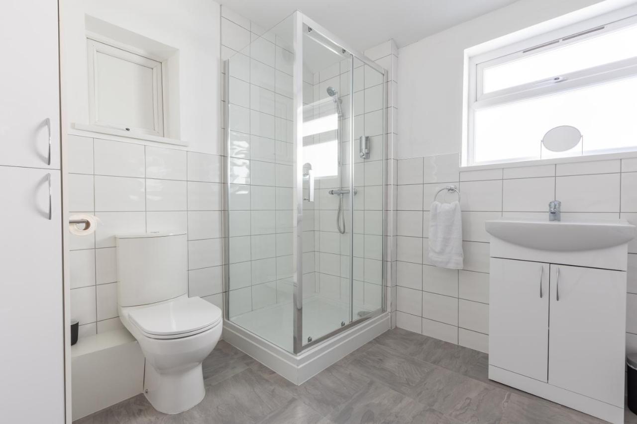 Platform Stadium Apartment With Parking Kingston upon Hull Kültér fotó